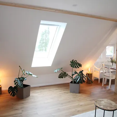 Zum Koenigreich Apartament